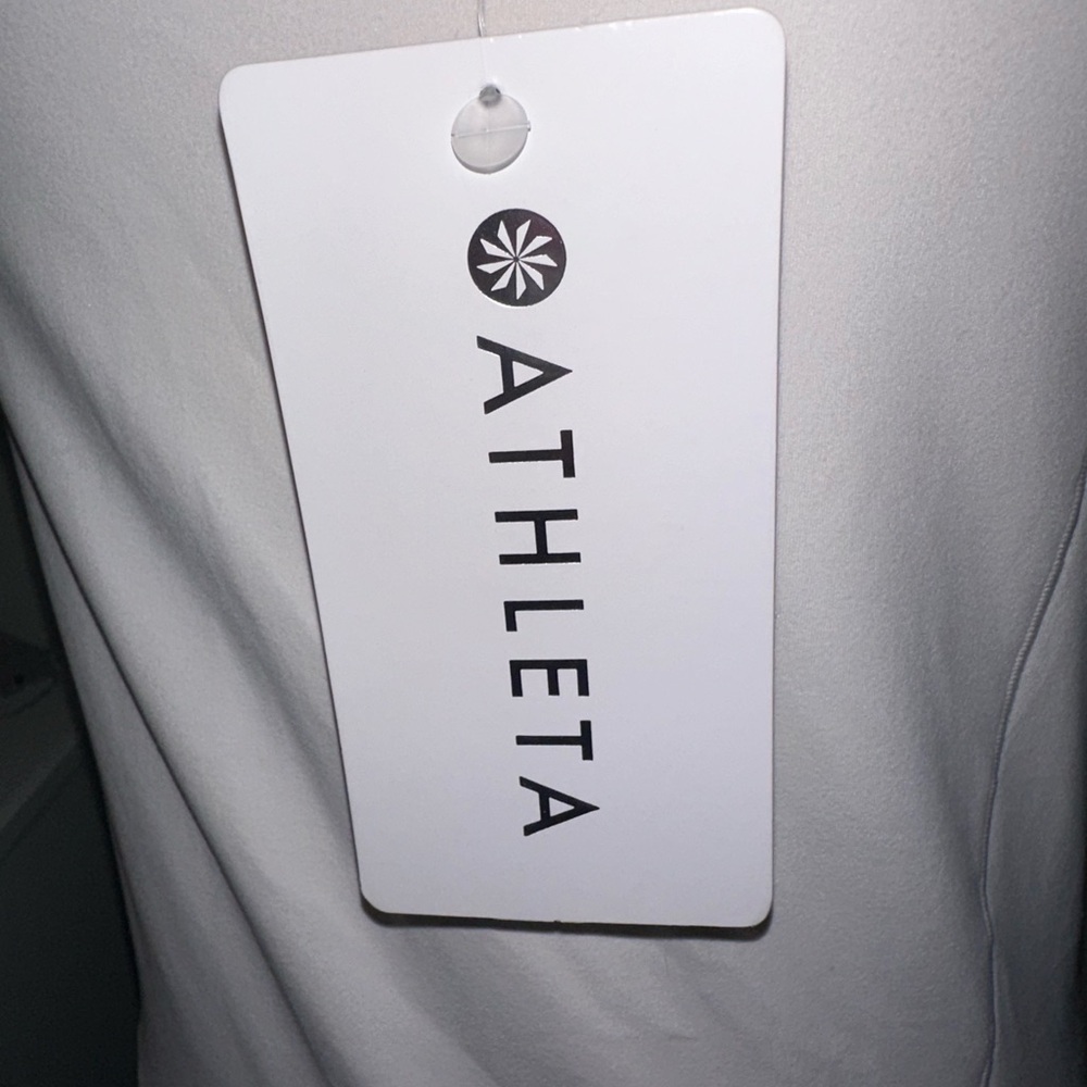 New Athleta Transcend Built-In Bra Tank Magnolia L Compression Support Tank NWT - Picture 6 of 8